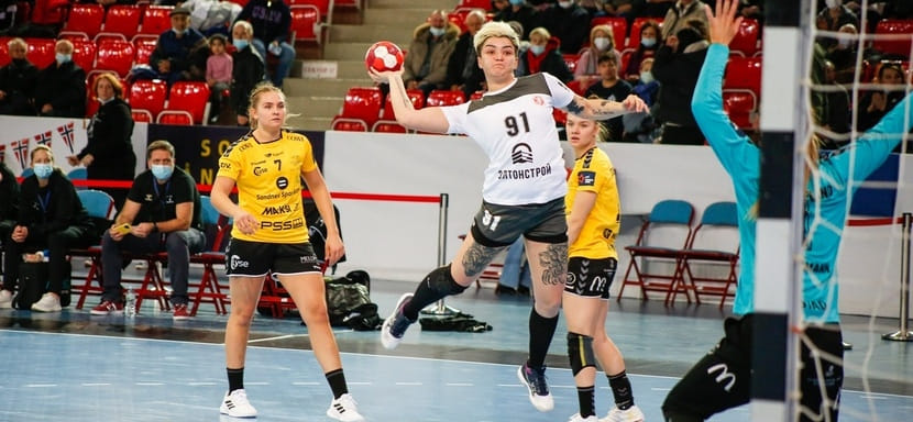 Olimpbet Суперлига. 30-летняя левая крайняя Кристина Тарасова по обоюдному согласию сторон расторгла контракт с "Астраханочкой"