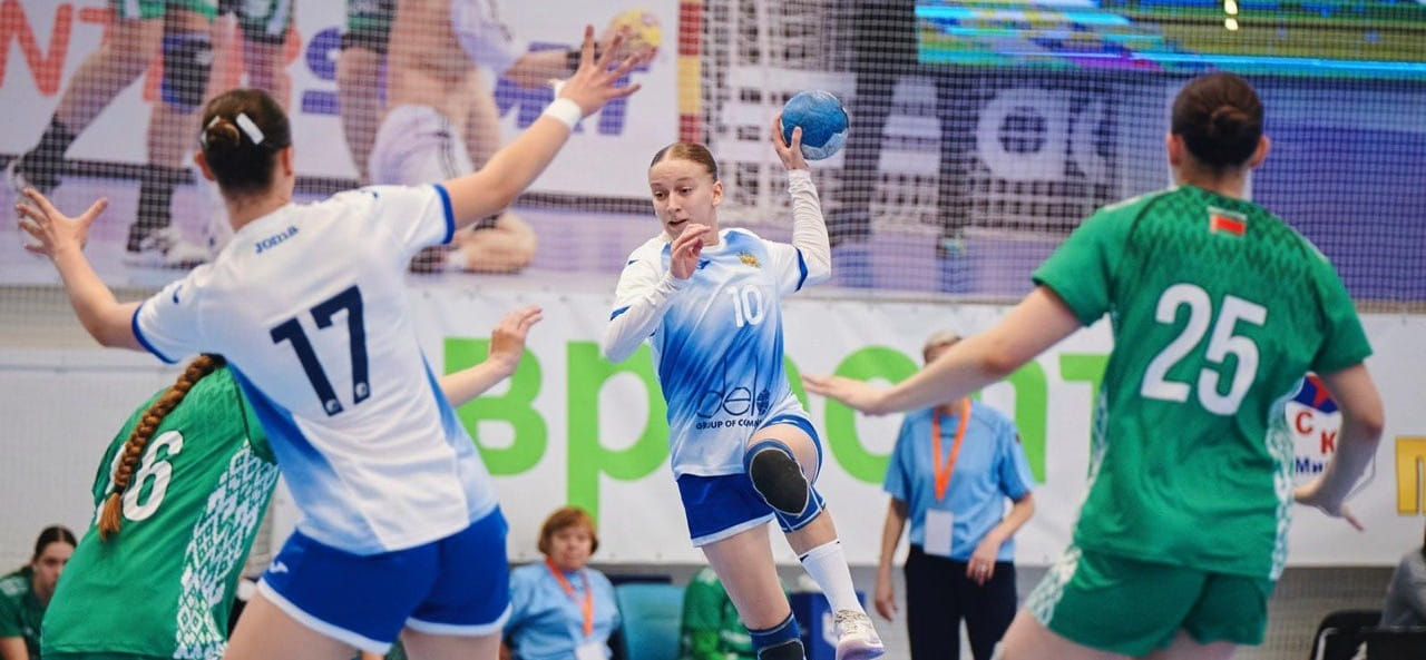 Смачный разбег белорусок, мастер-класс россиянок. Подопечные Ольги Акопян устроили немилосердную расправу