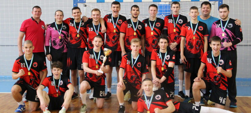 Россия. Команда "Пермские медведи-Академия" стала чемпионом турнира в Уфе, одержав победы во всех четырёх матчах соревнования