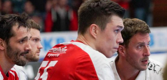 Российский полусредний немецкого "Людвигсхафена" Азат Валиуллин снова получил травму и пропустит остаток сезона