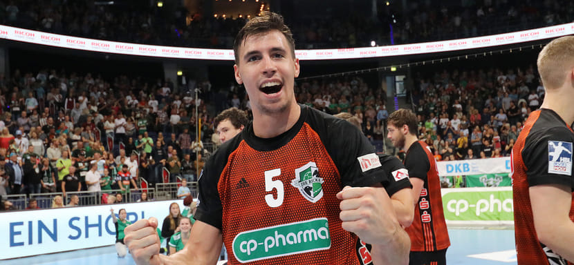 Бундеслига. Правый полусредний сборной Хорватии и "Ганновера" Иван Мартинович через год продолжит карьеру в "Мельзунгене"