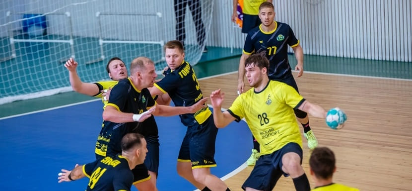 В мужском чемпионате России сегодня сыграют два аутсайдера: омский "Скиф" принимает саратовских "аграриев"