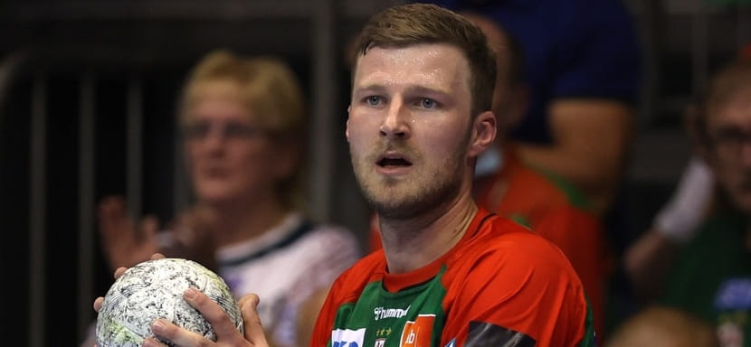 Разыгрывающий "Магдебурга" и сборной Германии Филип Вебер избежал серьезных травм в финале Super Globe с "Барселоной"