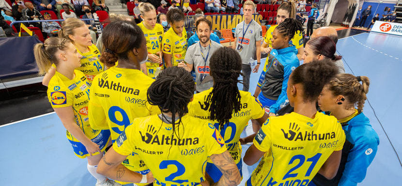 Франция. "Мец", "Пари-92" и "Бур-де-Пеж" после пяти туров продолжают идти без поражений