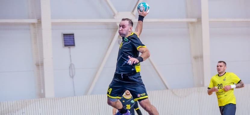 В мужском чемпионате России сегодня состоятся два матча: игры примут Саратов и Москва