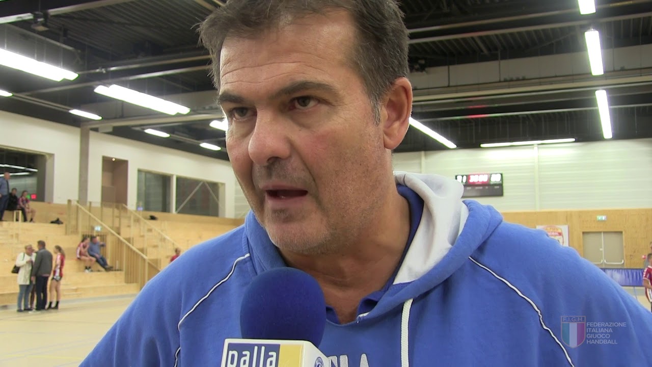 Главный тренер сборной Италии Риккардо Триллини: "Мы знаем, что сборная России сильна. Наряду с венграми это главный кандидат на победу в группе"