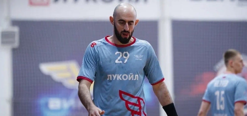 SEHA-Gazprom League. "Виктор" уверенно обыграл "Аист Китая" в заключительном матче группового раунда. Иван Пасенов забросил 8 мячей