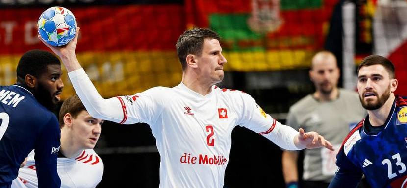 Легенда швейцарского гандбола Анди Шмид принял решение завершить игровую карьеру, не дожидаясь окончания текущего сезона