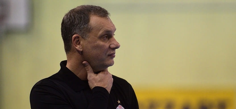 "Партизан" россиянина Сергея Иванова расстанется с главным тренером Джордже Чирковичем. Его преемником называют Рауля Гонсалеса