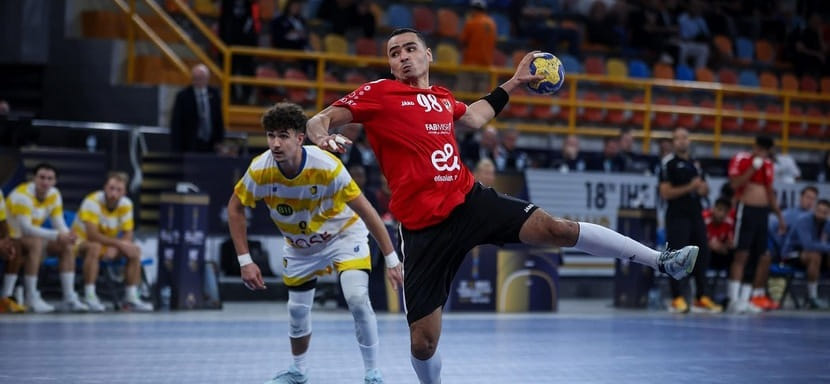 Египетские "Аль-Ахли" и "Замалек" с побед стартовали на клубном чемпионате мира. Сегодня в Каире в борьбу вступают представители Европы