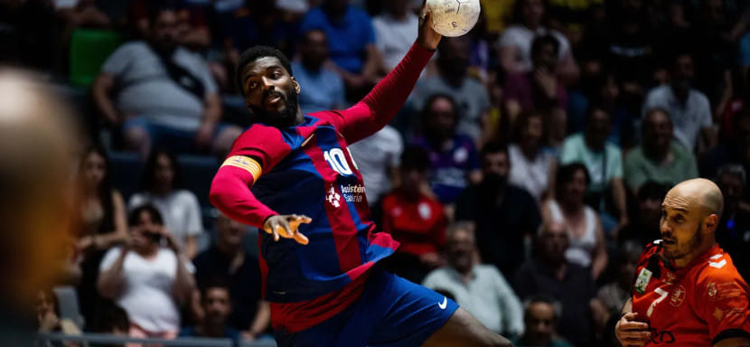 Испания. "Барселона" в финальном матче сокрушила "Торрелавегу" и в 28-й раз завоевала Кубок страны