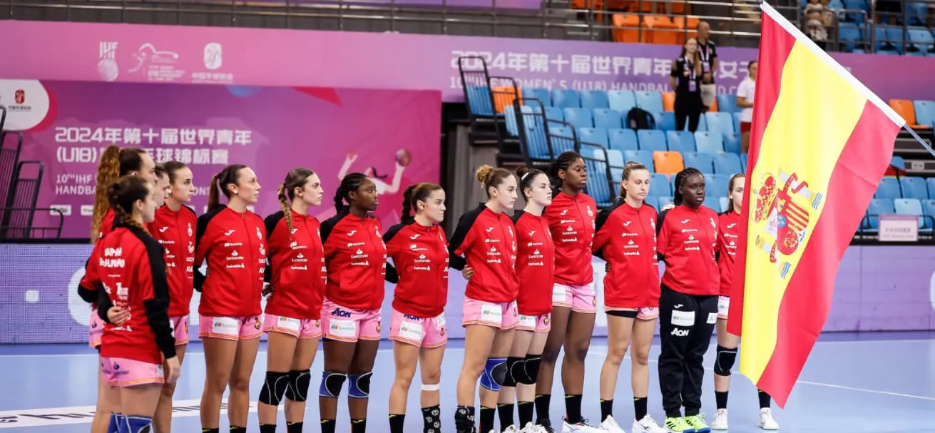 Румыния примет чемпионат мира-2026 среди девушек не старше 18 лет. Соревнования пройдут с 29 июля по 9 августа