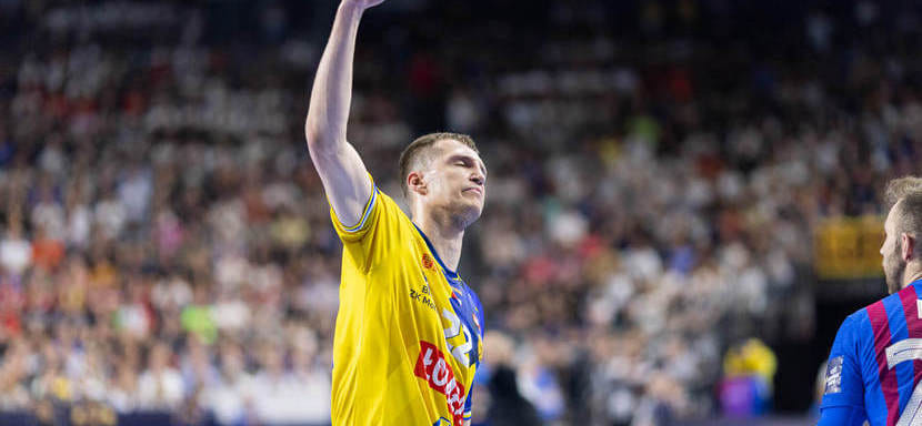 Бундеслига. Трансферный слух. Новым клубом левого полусреднего сборной Беларуси Владислава Кулеша будет "Ганновер"