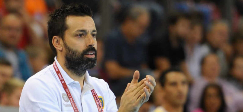 Франция. 51-летний Жоэль да Сильва по окончании сезона-2022/23 возглавит "Тулон". Специалист никогда прежде не работал с женскими клубами