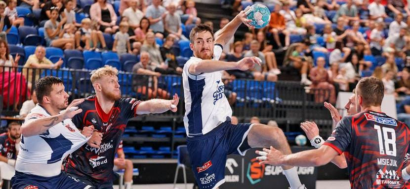 Бундеслига. Полусредний сборной Австрии Борис Живкович сменил "Азоты" из Пулав на "Фленсбург"