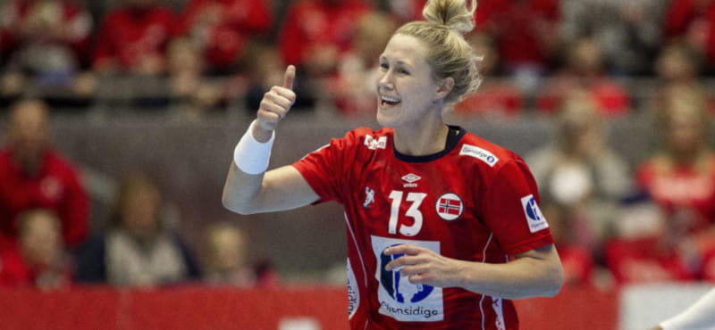 Дания. Двукратная олимпийская чемпионка норвежка Марит Фрафьорд стала первой женщиной в совете правления "Эсбьерга"