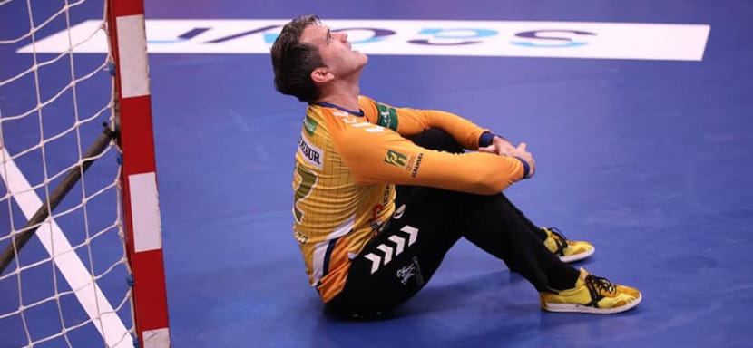 Испания. "Пуэнте-Хениль" после гостевой победы над "Бенидормом" возглавил турнирную таблицу чемпионата