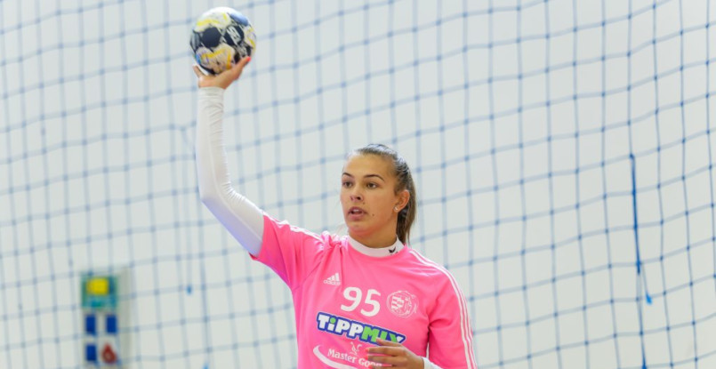 Венгрия. Украинская голкипер Юдит Балог и еще семь игроков покинут "Бекешчабу". Сменился и главный тренер команды