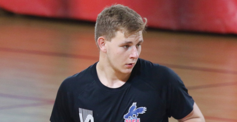 Гандболист сборной России (U-18) Владислав Лец: "Чего скрывать, всегда обидно оказаться вне заявки в последний момент"