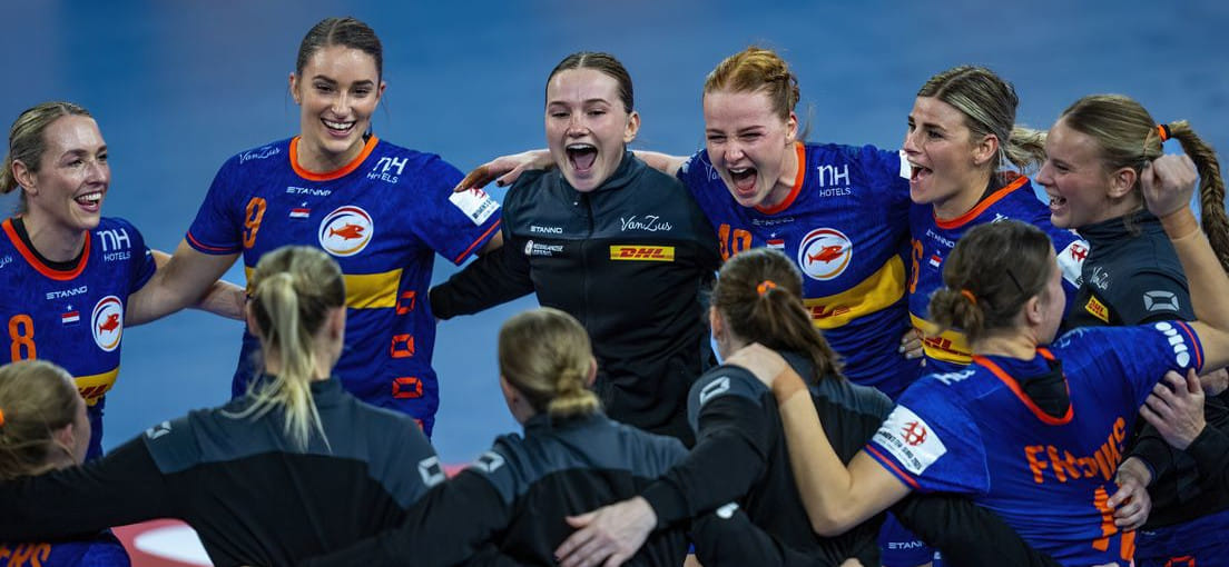 Главный тренер сборной Нидерландов Хенрик Сигнелль: "Если бы у нас внутри были конфликты, мы бы не смогли так здорово вернуться в игру"