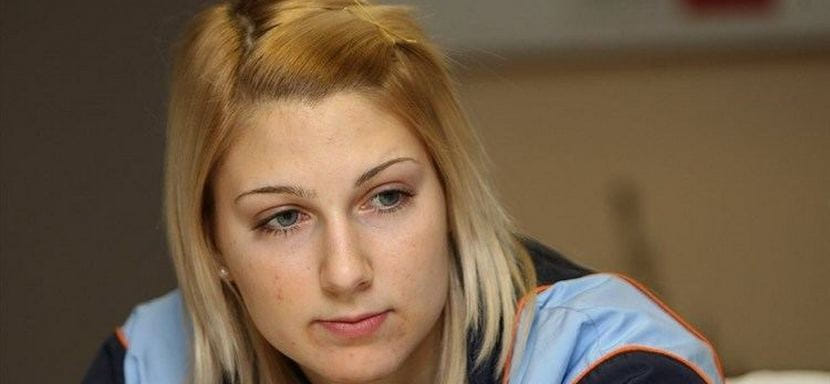 Венгрия. 30-летняя словенка Тамара Мавсар, вернувшаяся в гандбол после рождения ребенка, продолжит карьеру в "Шиофоке"