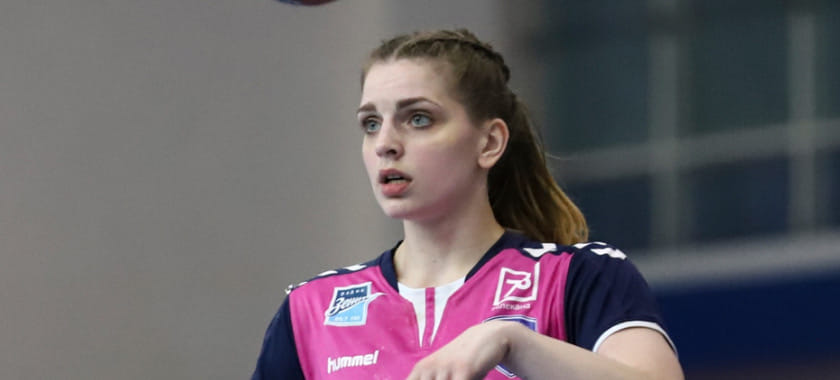 Olimpbet Суперлига. Оксана Орехова и Анна Бурова покинули "Балтийскую зарю". В команде остались четыре гандболистки с опытом игры в Суперлиге