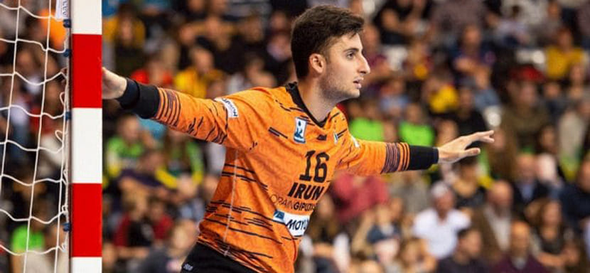 Испания. 25-летний голкипер Хоан Ледо спустя пять сезонов покинет "Бидасоа" и переберется в другой чемпионат