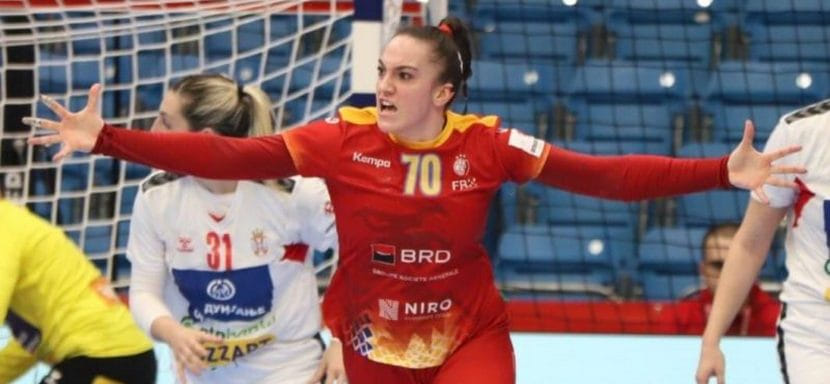 Разыгрывающая сборной Румынии Андреа Попа со следующего сезона будет защищать цвета "Короны" из Брашова