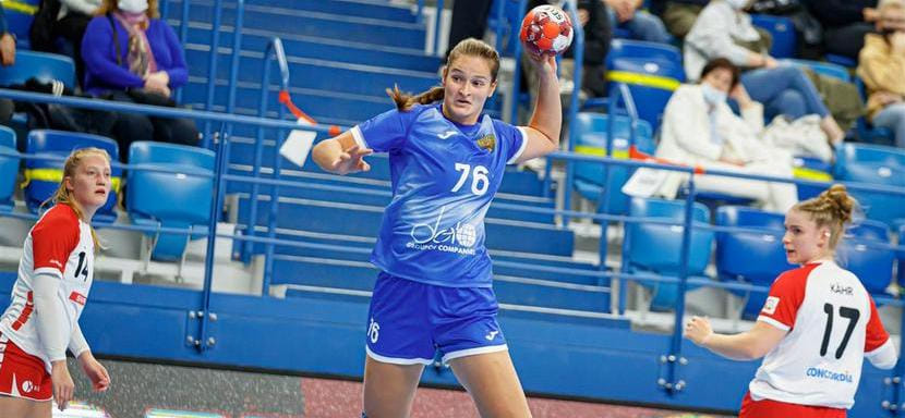 ЧМ-2021. Полусредняя "Ростов-Дона" Екатерина Зеленкова вызвана в сборную России. Она заменит травмированную Валерию Маслову