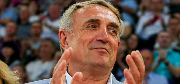 Украина. Президент "Мотора" Олимпий Покатов: "Уайлд кард"? Она и называется "шальная карта", какие могут быть претензии и несогласие?"