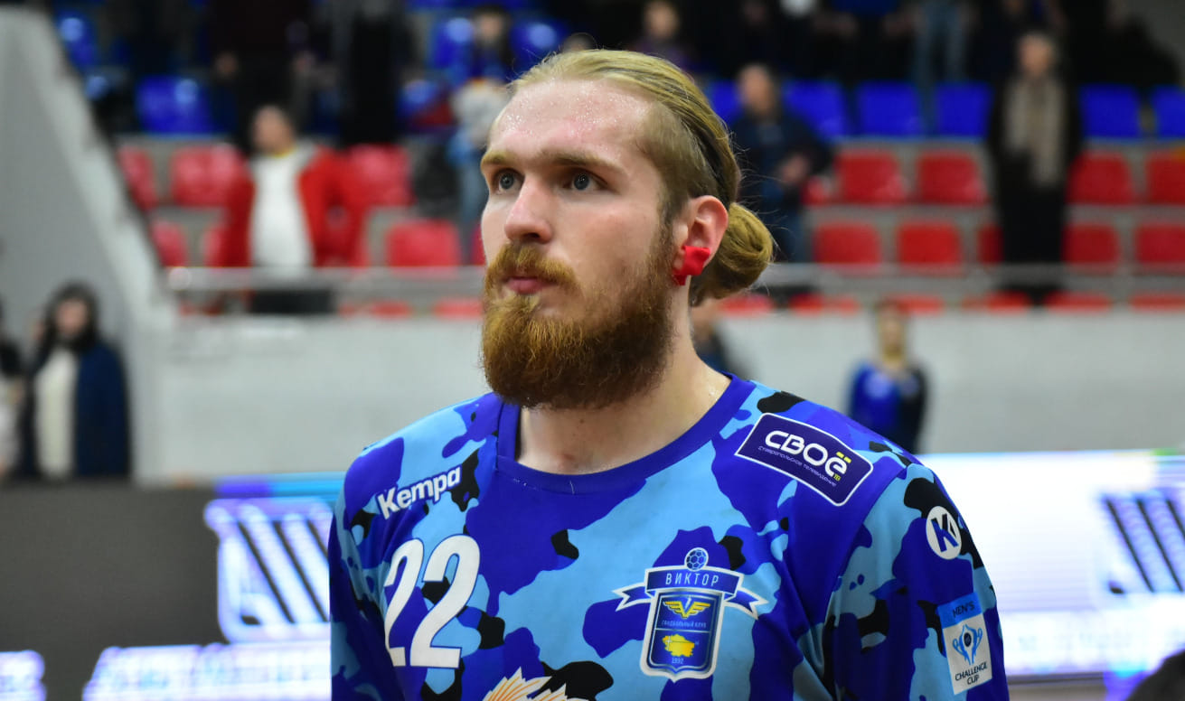 Суперлига. Вячеслав Касаткин покидает ставропольский "Виктор"  — линейный вице-чемпиона России подписал контракт с румынским клубом "Васлуй"