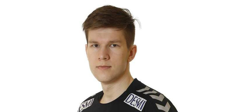 Лига чемпионов. Двойной сэйв голкипера датского "Ольборга" Симона Гаде признан лучшим по итогам "финала четырех" турнира (ВИДЕО)