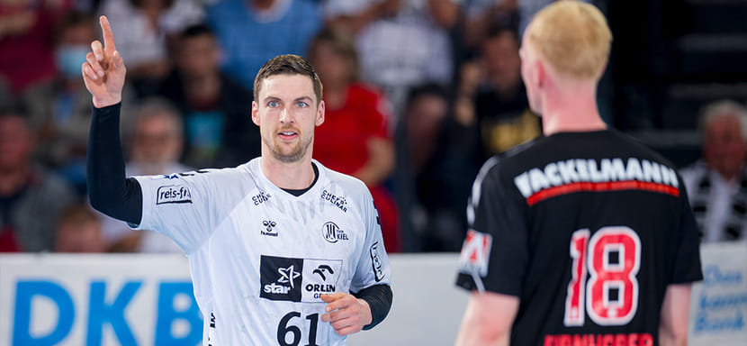 Германия. Хендрик Пекелер: "Нам сейчас надо как-то выходить из той ситуации, в которую мы себя загнали"