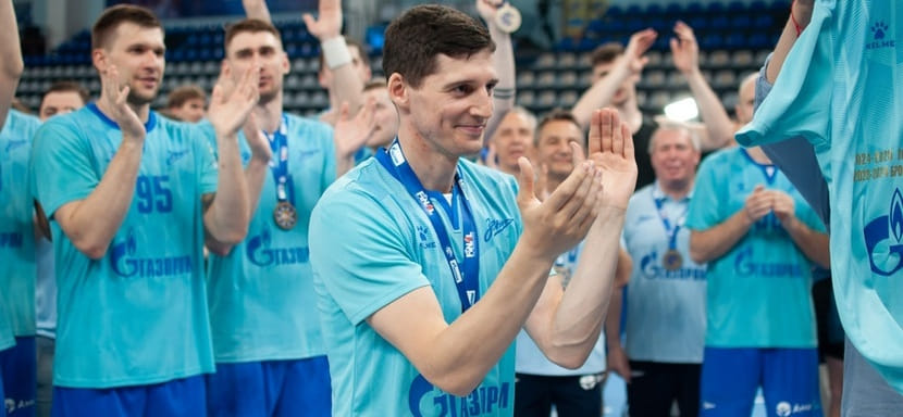 Правый крайний Александр Петров спустя три сезона покинул петербургский "Зенит"