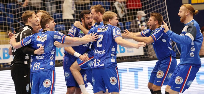 Германия. "Лемго" в драматичной борьбе не пустил "Берлин" в четвертьфинал Кубка, вырвав победу в овертайме, и еще два результата