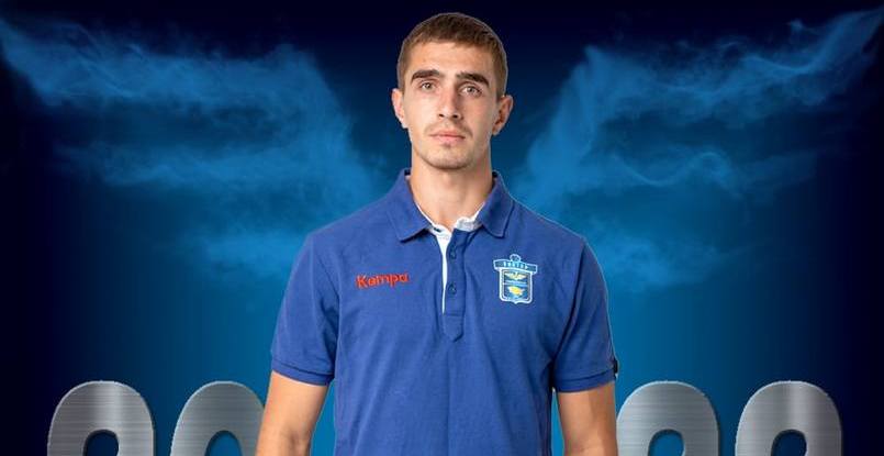 Суперлига. Правый крайний ставропольского "Виктора" Иван Харитонов продлил контракт с клубом