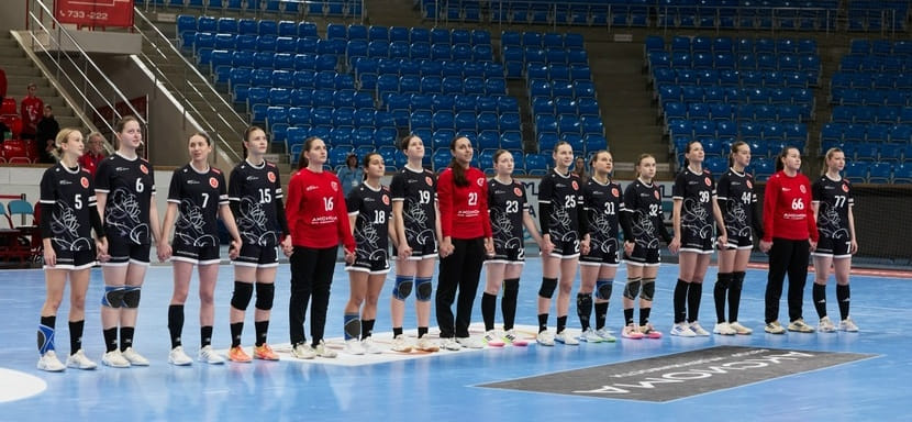 Представители "Астраханочки" побывали в гостях у школьников и провели мастер-класс (ВИДЕО)