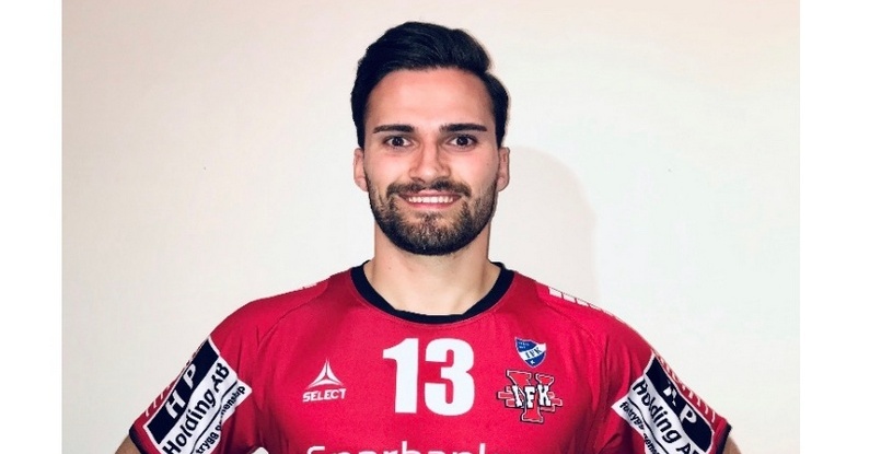 Норвежский полусредний Йостейн Эпланд продолжит карьеру в шведском "Истаде"