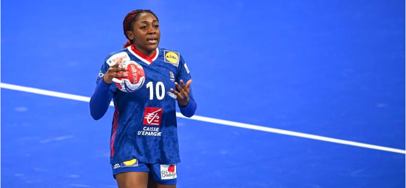 Франция. Источник: покинувшая "Ростов-Дон" Грас Заади вернулась в свой предыдущий клуб. До конца сезона она будет играть за "Мец"