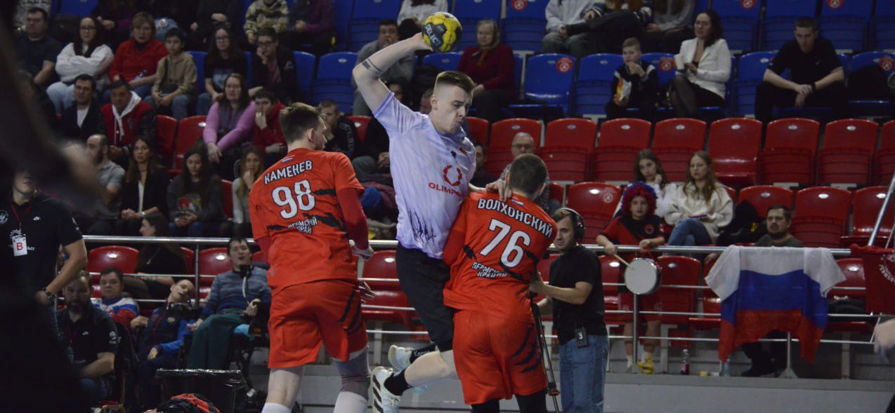 Чеховцы перед воскресной битвой с "Зенитом" выиграли в Перми. ЦСКА победил в Уфе без Богданова