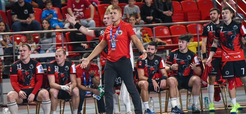 SEHA-Gazprom League. Валентин Бузмаков: "Многое будет зависеть от того, в каких составах подойдут команды" (ВИДЕО)