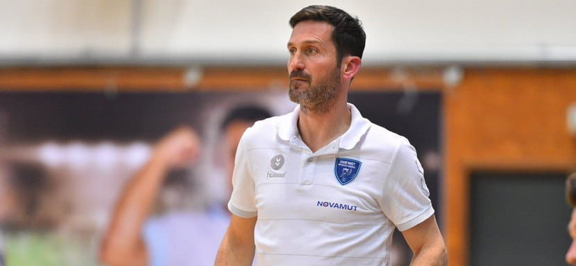 Румыния. Официально. Чемпион мира-2001 Стефан Плантен возглавил мужскую команду "Стяуа"