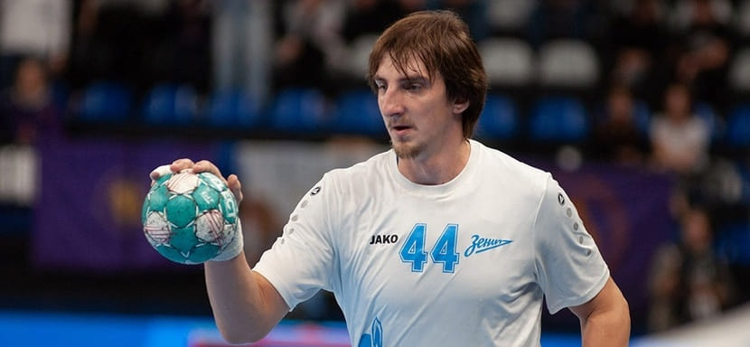 Olimpbet Суперлига. Виктор Зайцев: "В предстоящей игре с пермяками "Зениту" надо сплотиться и реально показать свой уровень"