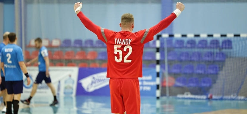 Olimpbet Суперлига. Сергей Иванов: "В последние 10 минут заиграла вся наша команда: и защита, и нападение, помог вратарь"