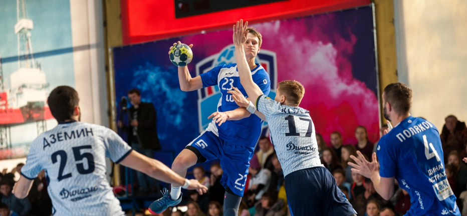 Суперлига. Челябинское "Динамо" оказалось сильнее "Динамо" из Астрахани, но осталось последним в турнирной таблице