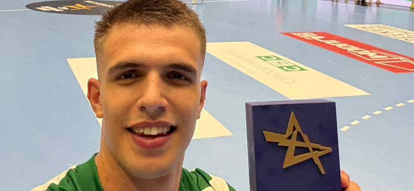 Самым ценным игроком пятого тура мужской Лиги чемпионов стал правый полусредней "Спортинга" Франсишку Кошта