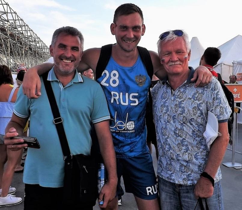 Экспертиза Владимира Банникова: "А может, не надо фотографий?"