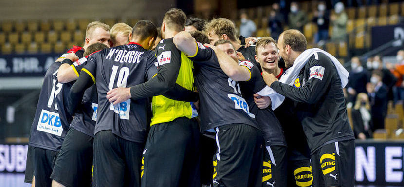 ЧЕ-2022. В составе сборной Германии в Братиславу прибыли 17 гандболистов. Йоэль Бирлем и Себастьян Фирнхабер — в числе запасных