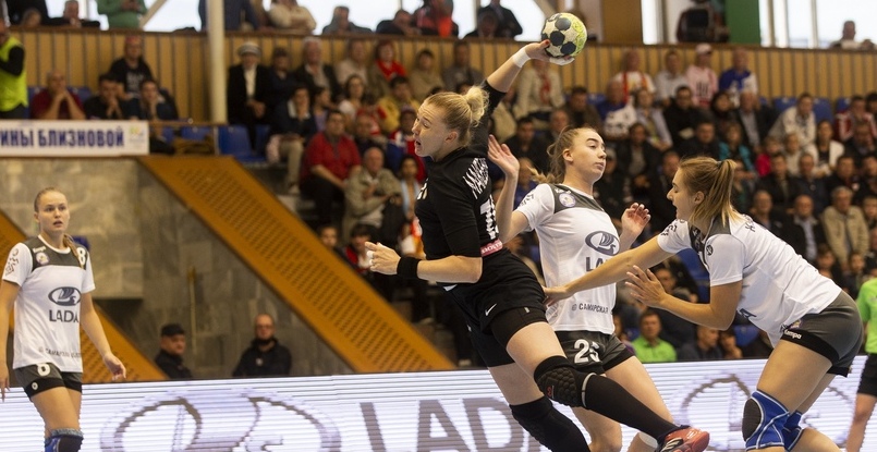 Суперкубок. "Ростов-Дон" обыграл тольяттинскую "Ладу". Команда Амброса Мартина стала обладателем трофея пятый раз подряд