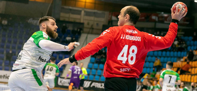 Испания. Хосе Омбрадос о завершении карьеры: “Не чувствовал в себе сил доиграть до 50”